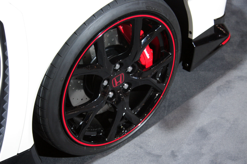 Illustration for article titled The New Civic Type R Is A Throwback To When Hondas Revved Us Up